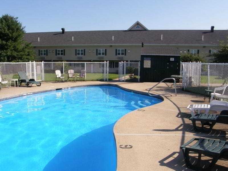 Fireside Inn & Suites Auburn ルイストン エクステリア 写真